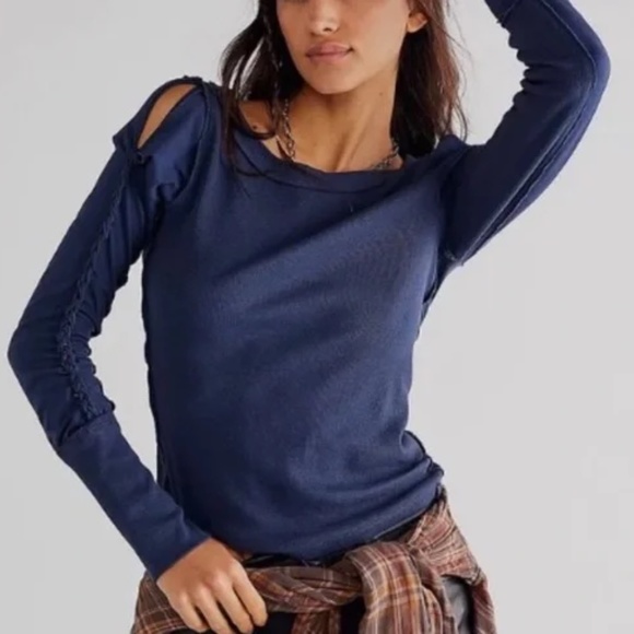 We The Free Daisy Chain Braided Long Sleeve - Picture 2 of 11